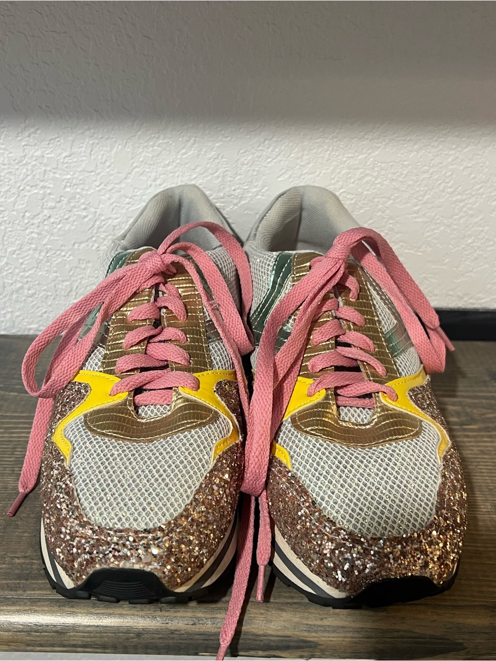 Mi.iM Pink Lace Multicolor Glitter Accent Women's Sneakers